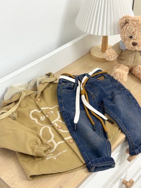 طقم جكيت مبطن وبنطلون جينز دبدوب🐻
