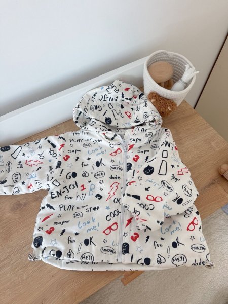 جاكيت برسومات عشوائية مبطنة فرو